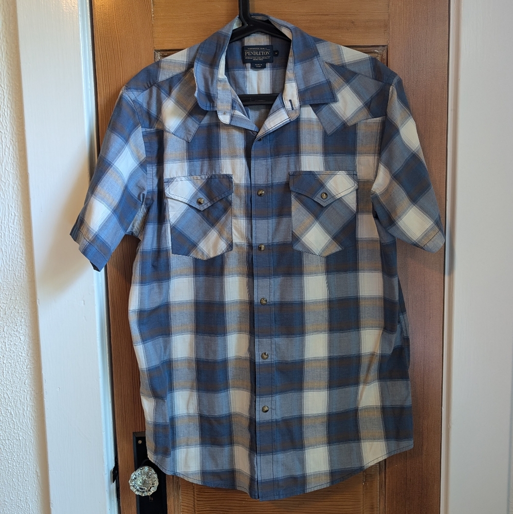 Pendleton Men's Frontier medium short sleeve blue plaid button up shirt